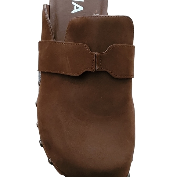 MIA Daisy Heel Clogs Brown Studs Wood Suede Slip On Vegan Leather 70s Y2K NEW - Picture 7 of 16